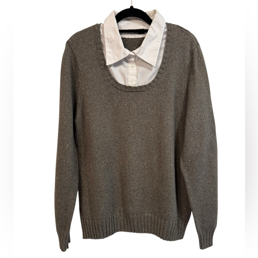 Croft‎ & Barrow Women's Charcoal Sweater with White Collar